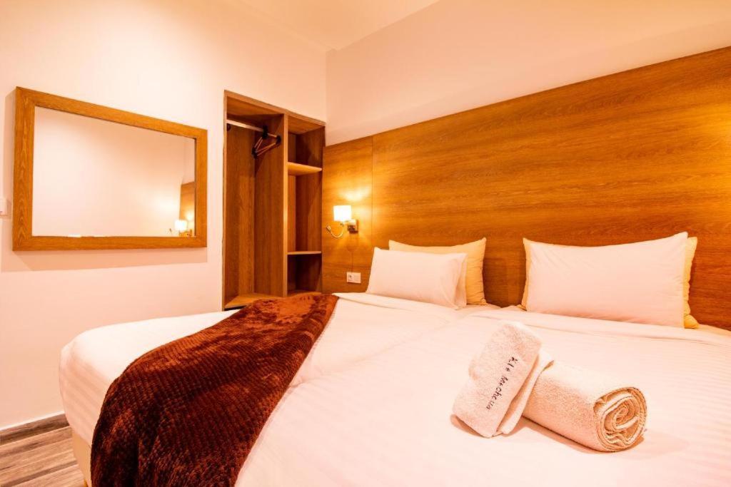 Hotel Mechouar Plaza Есувейра Екстериор снимка